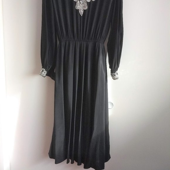 vintage 80s stunning elegant silk cocktail dress sequin🎈HOST PICK🎈 - Picture 4 of 14